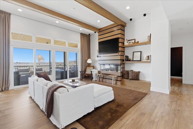 4717 Wild Horse Drive, Cedar Falls, IA 50613