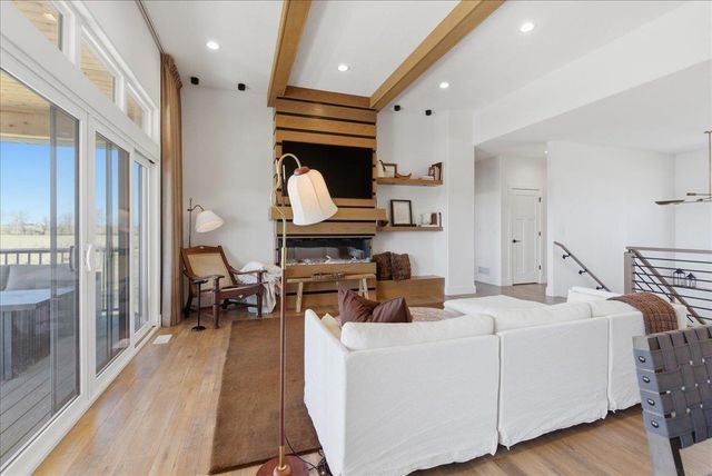 4717 Wild Horse Drive, Cedar Falls, IA 50613