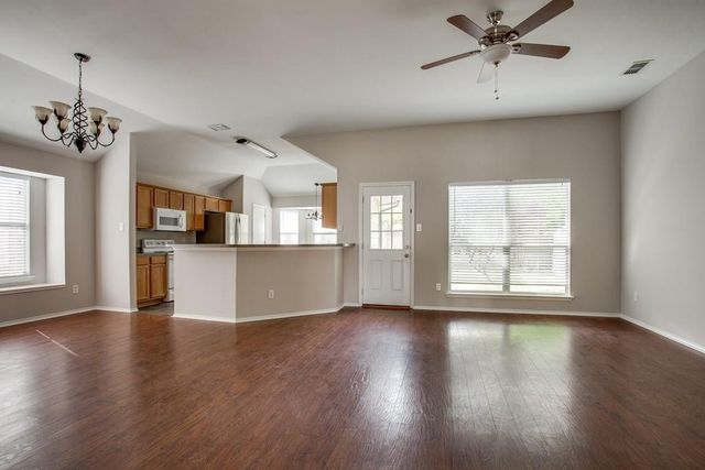 9213 Norfolk Lane, Mckinney, TX 75071