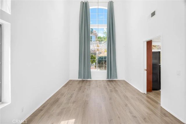 476 Somerset Cir, Corona, CA 92879