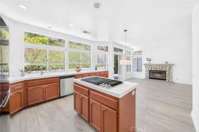 476 Somerset Cir, Corona, CA 92879