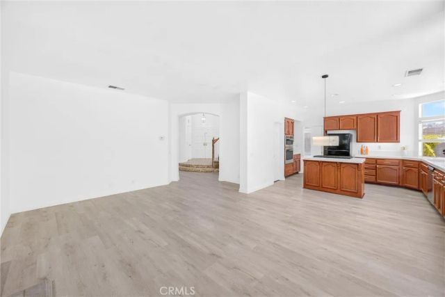 476 Somerset Cir, Corona, CA 92879