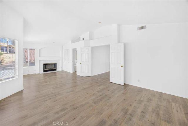 476 Somerset Cir, Corona, CA 92879