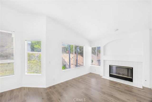 476 Somerset Cir, Corona, CA 92879