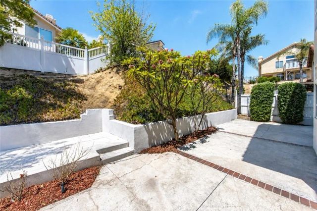 476 Somerset Cir, Corona, CA 92879