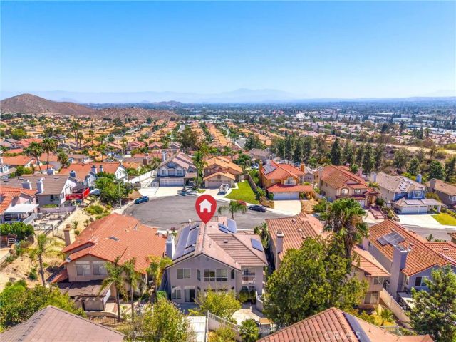 476 Somerset Cir, Corona, CA 92879
