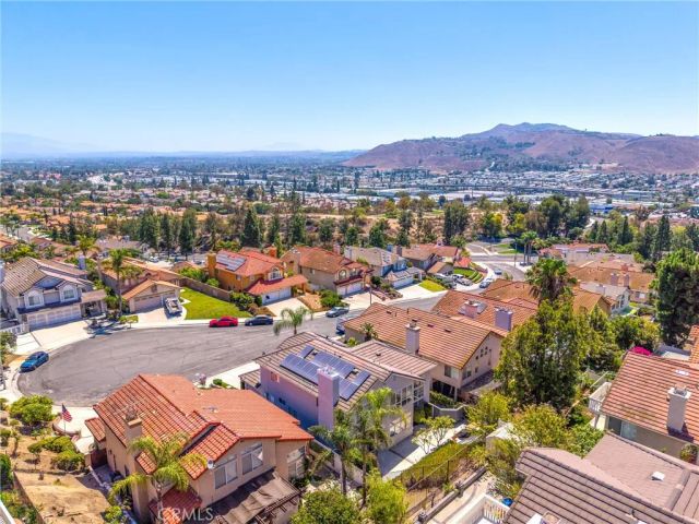476 Somerset Cir, Corona, CA 92879