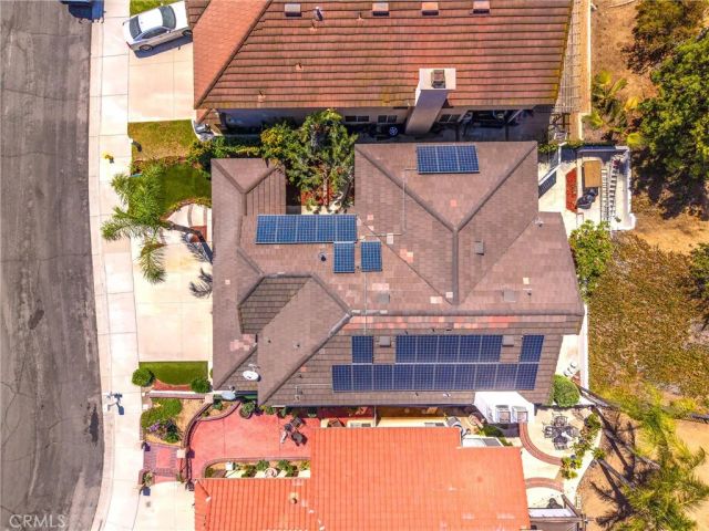 476 Somerset Cir, Corona, CA 92879