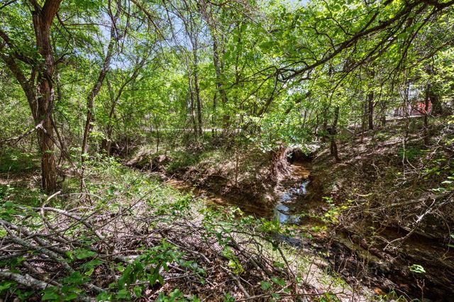 1659 Creekside Drive, Southlake, TX 76092