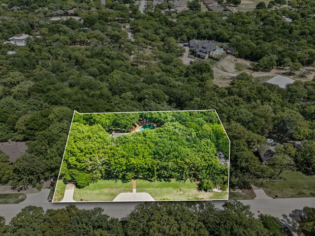 1659 Creekside Drive, Southlake, TX 76092