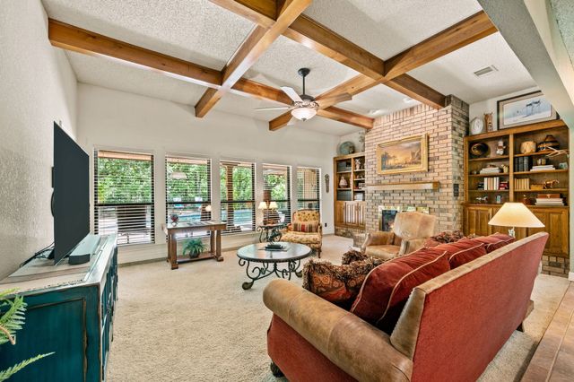 1659 Creekside Drive, Southlake, TX 76092