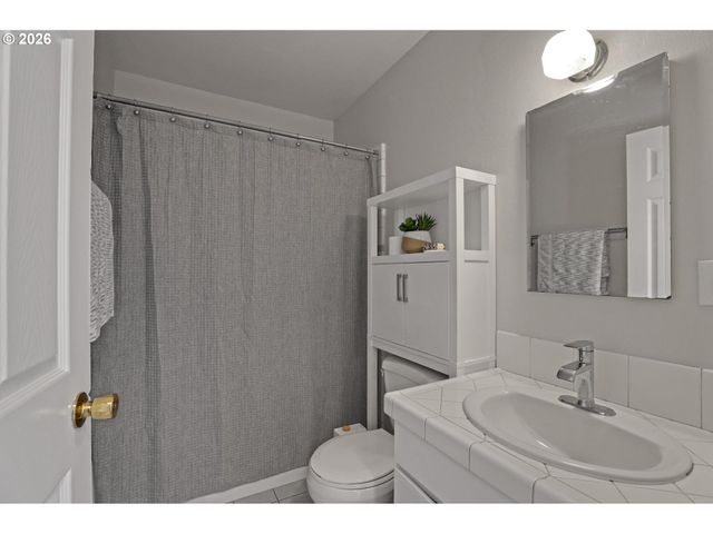 5331 Ne 28TH Ave, Portland, OR 97211