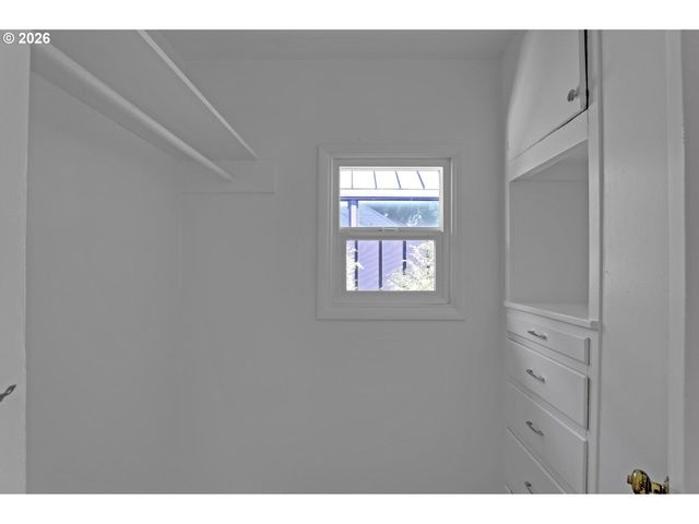 5331 Ne 28TH Ave, Portland, OR 97211