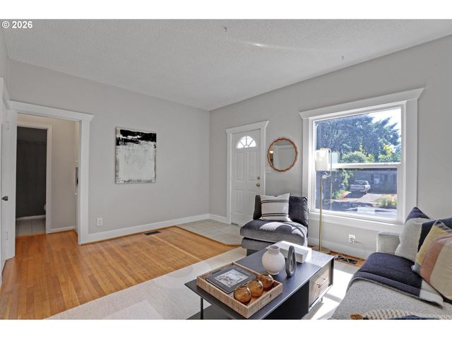 5331 Ne 28TH Ave, Portland, OR 97211