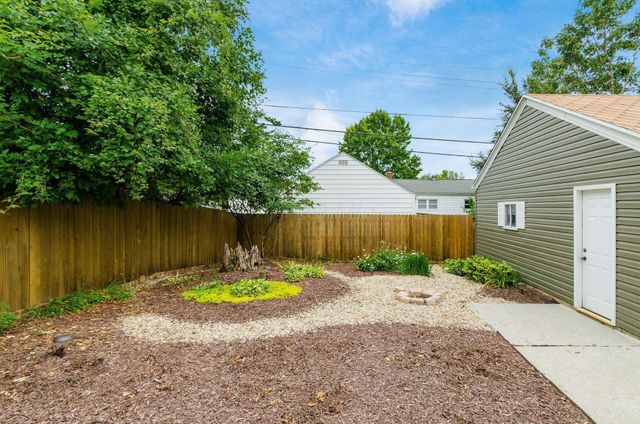 1834 E Beaumont Road, Columbus, OH 43224