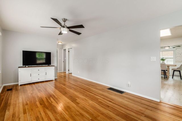 1834 E Beaumont Road, Columbus, OH 43224