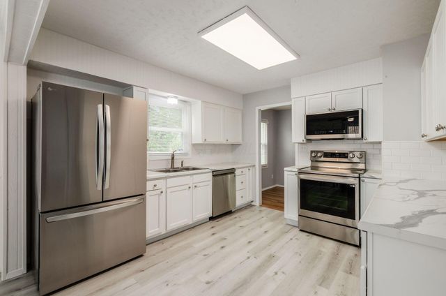 1834 E Beaumont Road, Columbus, OH 43224