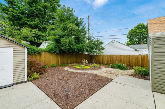 1834 E Beaumont Road, Columbus, OH 43224