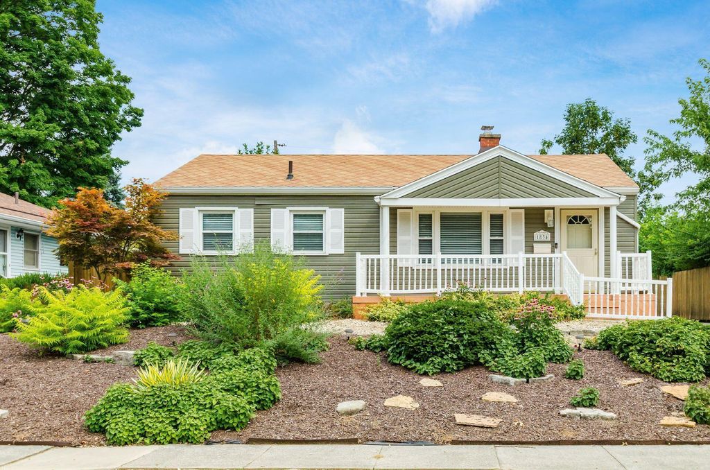 1834 E Beaumont Road, Columbus, OH 43224