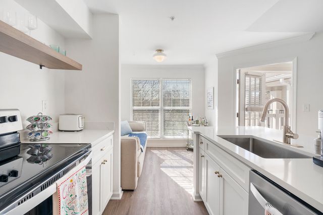 700 Daniel Ellis Drive 5303, James Island, SC 29412