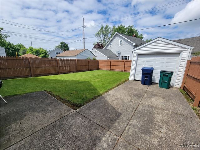 139 Englewood Avenue, Buffalo, NY 14214