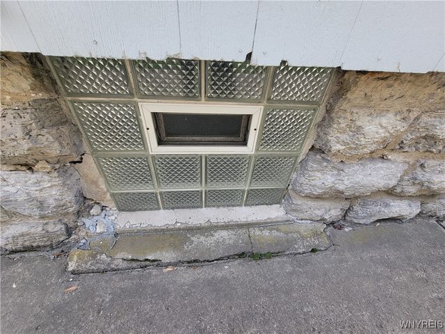 139 Englewood Avenue, Buffalo, NY 14214