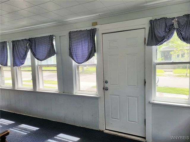 139 Englewood Avenue, Buffalo, NY 14214