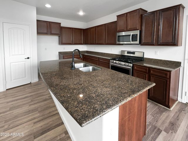 3489 S BANDIT Road, Gilbert, AZ 85297