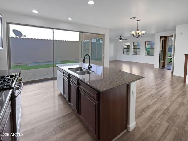 3489 S BANDIT Road, Gilbert, AZ 85297