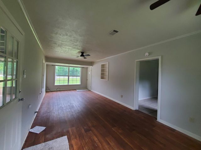 1905 U.S. 190, Deridder, LA 70634