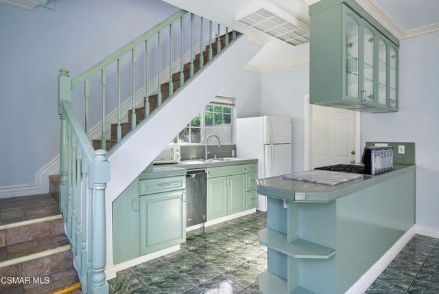 4970 Topanga Canyon Boulevard, Woodland Hills, CA 91364