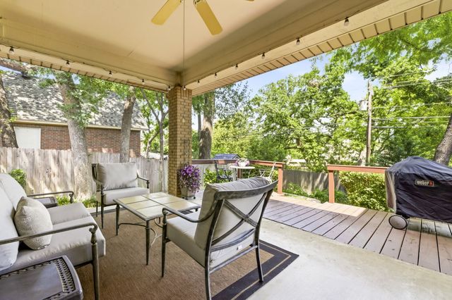 2962 Woodland Hills Drive, Grapevine, TX 76051