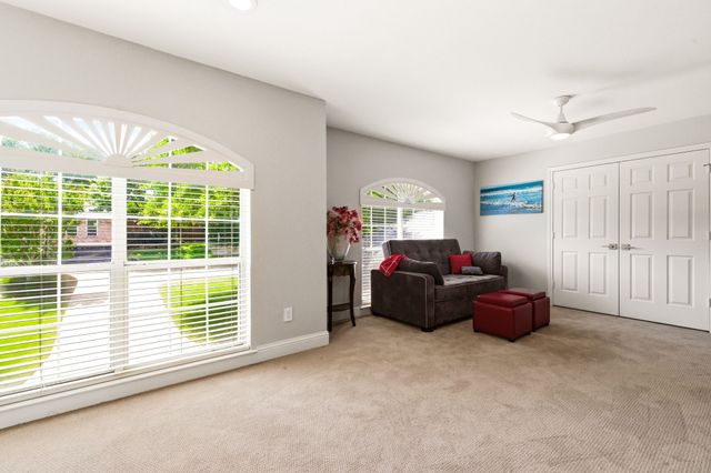2962 Woodland Hills Drive, Grapevine, TX 76051