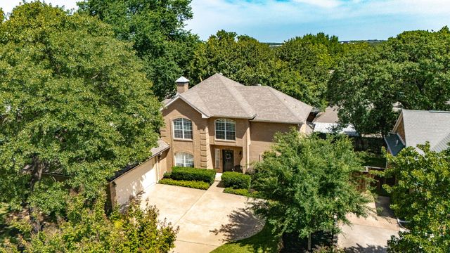 2962 Woodland Hills Drive, Grapevine, TX 76051