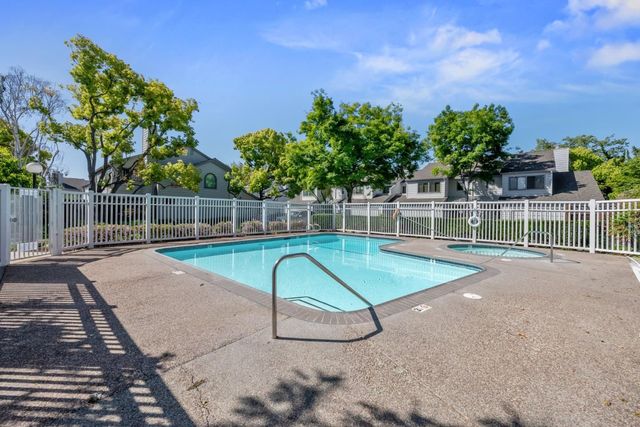 1205 Sierra Village Way, San Jose, CA 95132