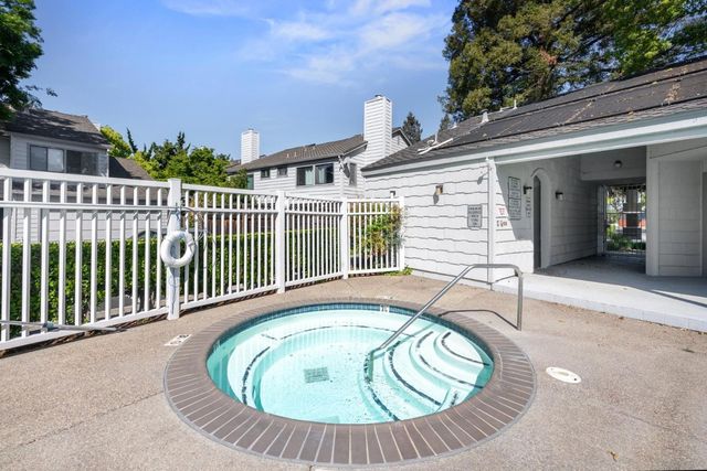 1205 Sierra Village Way, San Jose, CA 95132