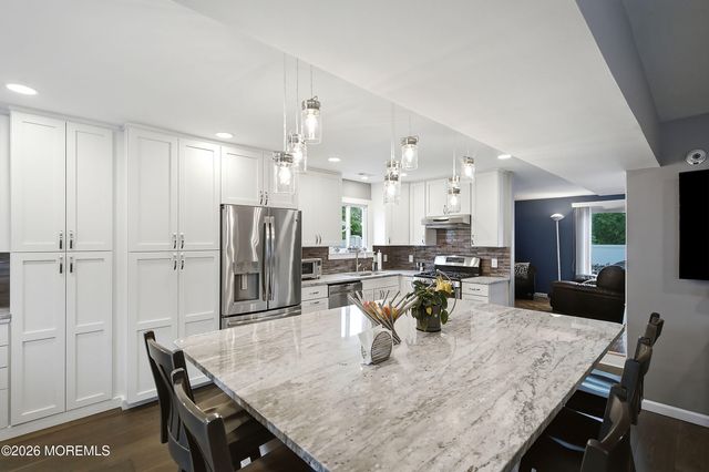 3 Hearth Court, Howell, NJ 07731