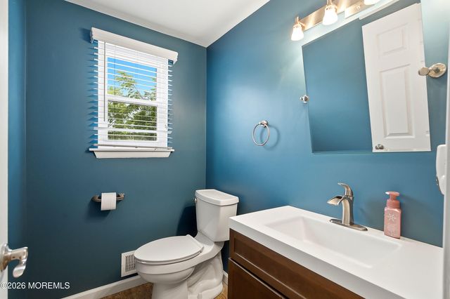 3 Hearth Court, Howell, NJ 07731