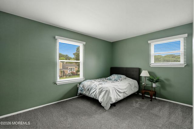 3 Hearth Court, Howell, NJ 07731