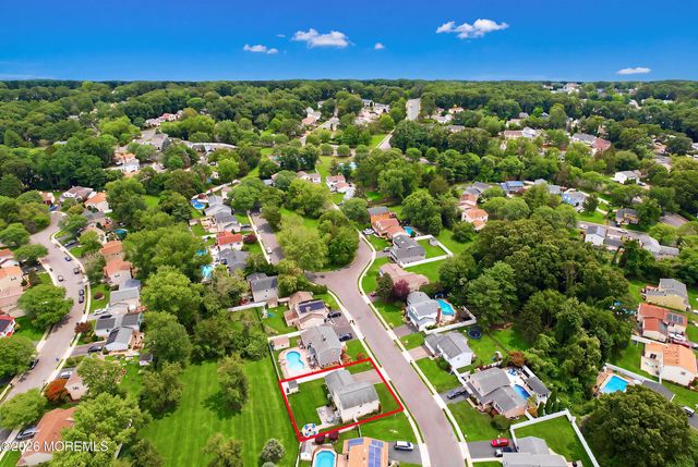 3 Hearth Court, Howell, NJ 07731