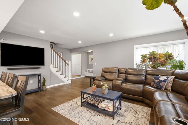 3 Hearth Court, Howell, NJ 07731