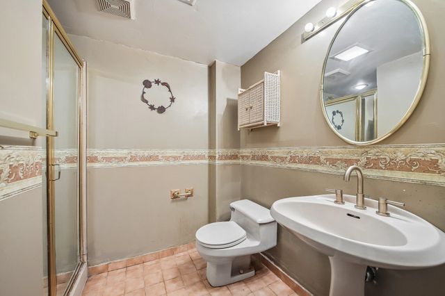 78 WEST 38TH ST, Bayonne, NJ 07002