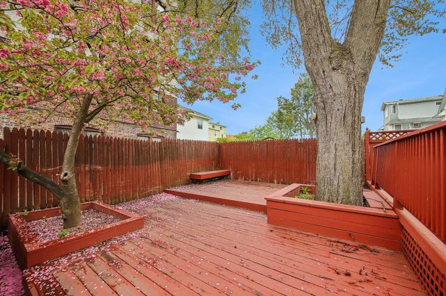 78 WEST 38TH ST, Bayonne, NJ 07002
