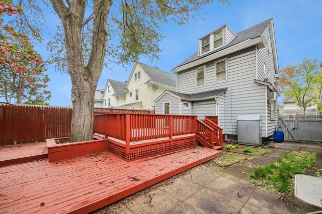 78 WEST 38TH ST, Bayonne, NJ 07002
