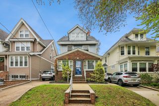 78 WEST 38TH ST, Bayonne, NJ 07002