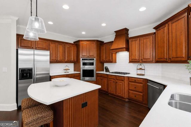 402 Greyfield Dr., Canton, GA 30115