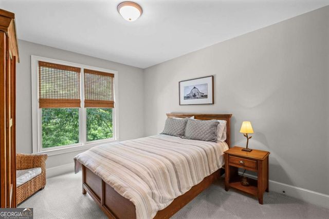 402 Greyfield Dr., Canton, GA 30115