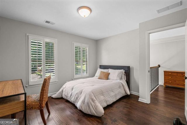 402 Greyfield Dr., Canton, GA 30115