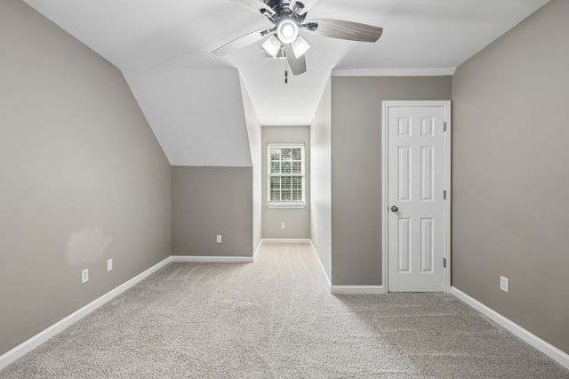 1024 Creek Bottom Rd, White Bluff, TN 37187