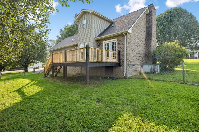1024 Creek Bottom Rd, White Bluff, TN 37187